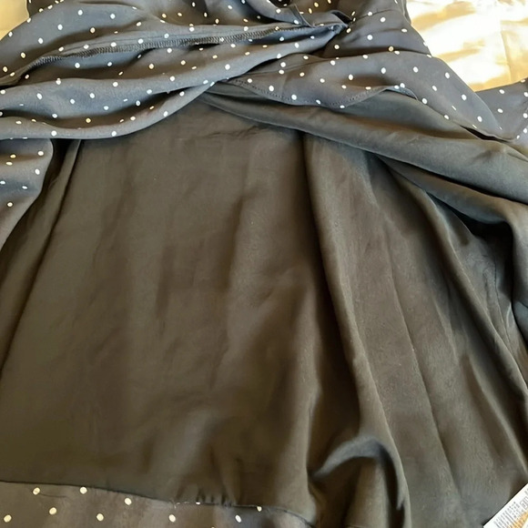 Banana Republic Polka Dot mini  ruffle dress black & white size 6 festival party - Picture 7 of 10